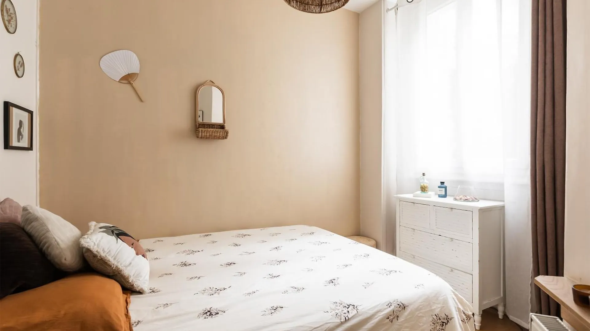 Escale Iodee Aux Buttes Chaumont Apartment Paris
